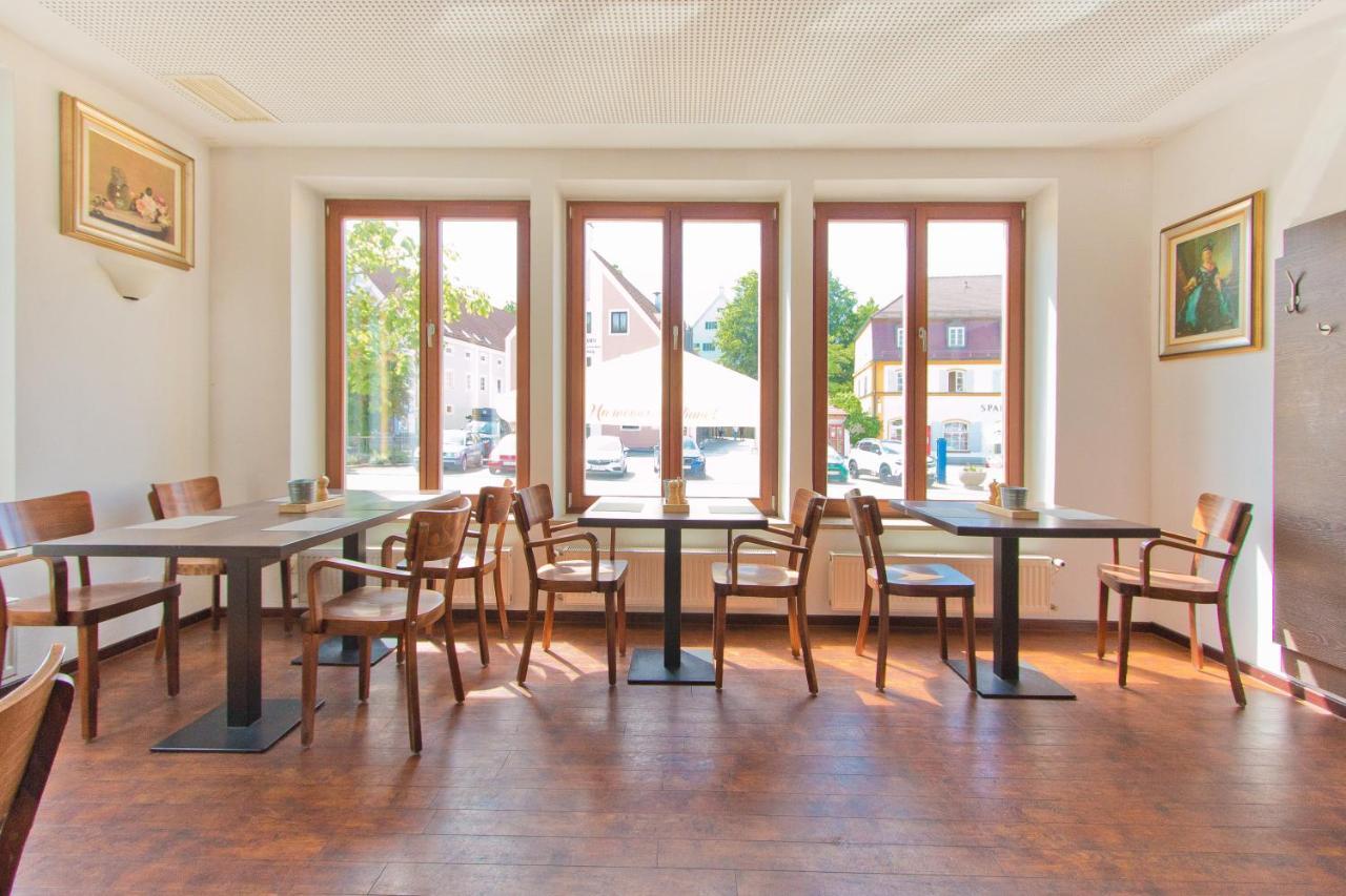 Gasthof Postbraeu Siegenburg Zewnętrze zdjęcie