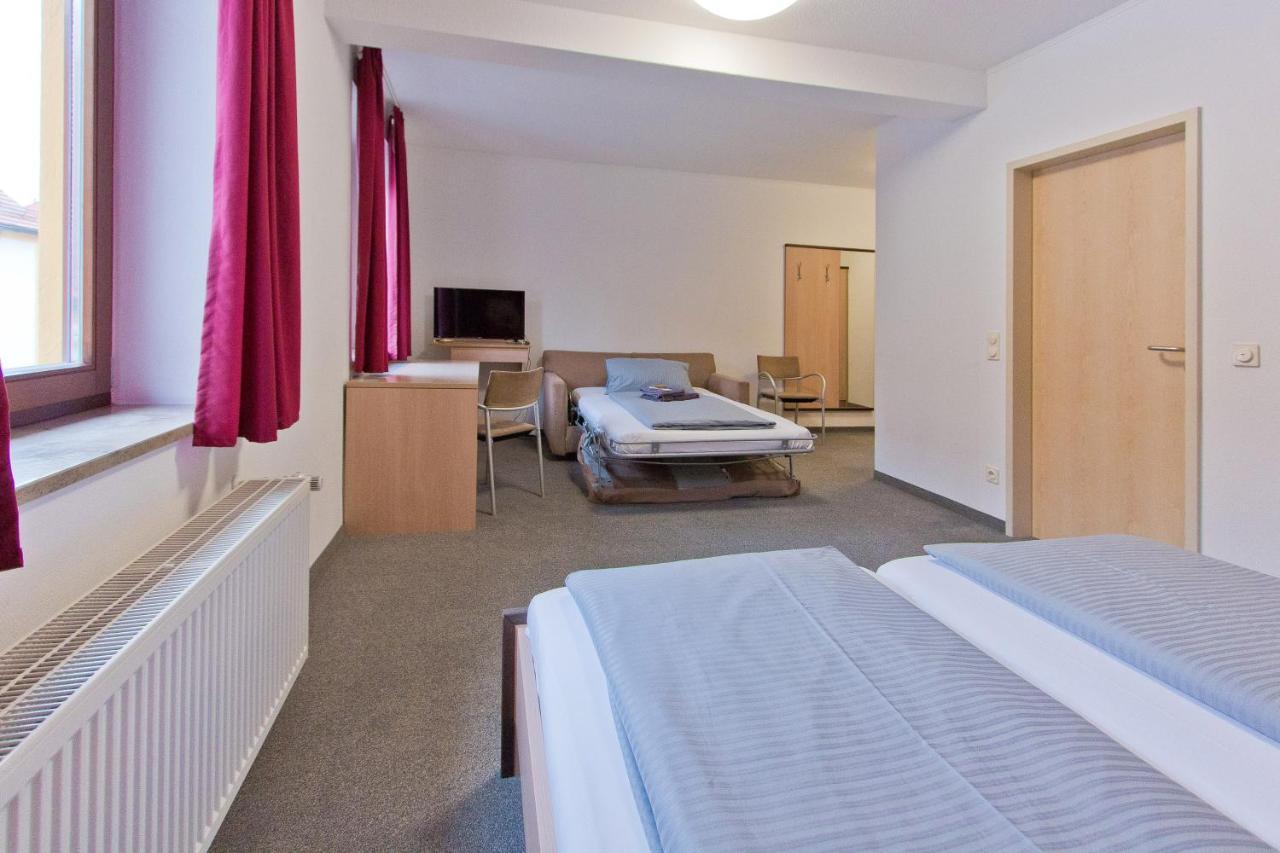 Gasthof Postbraeu Siegenburg Zewnętrze zdjęcie
